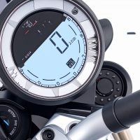 Instrument cluster with TFT 218684